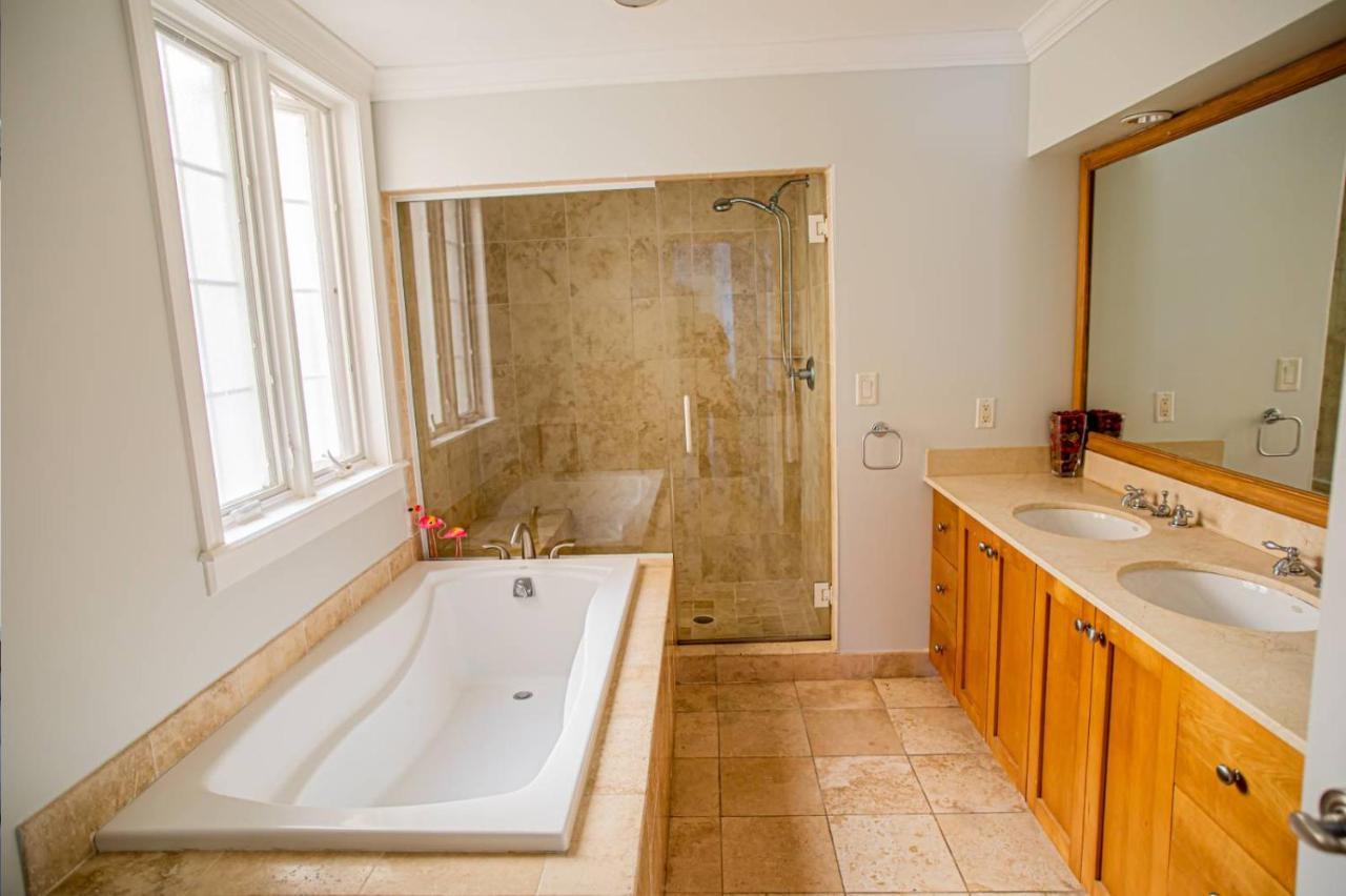Villa Renaissance Unit 205 Grace Bay Beach Eksteriør billede